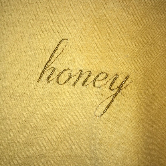 🦋LAST ONE Brandy Melville Honey T-shirt - Picture 7 of 7